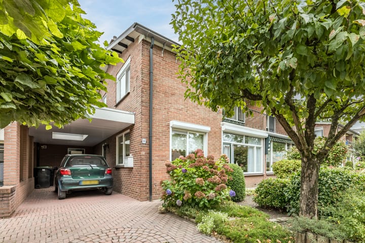 Beatrixstraat 8 in Groenlo