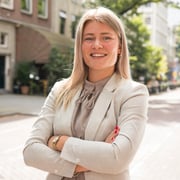 Foto van Beaudine Pietersen, NVM Assistent-makelaar bij Vrieling Makelaars