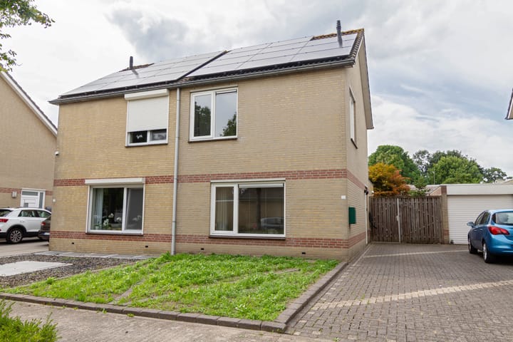 Beekgraafstraat 21 in Veghel