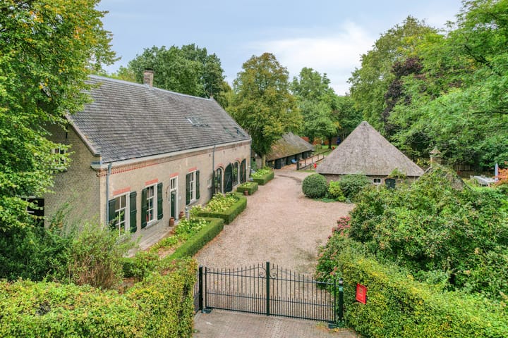 Beeksestraat 76 in Prinsenbeek foto