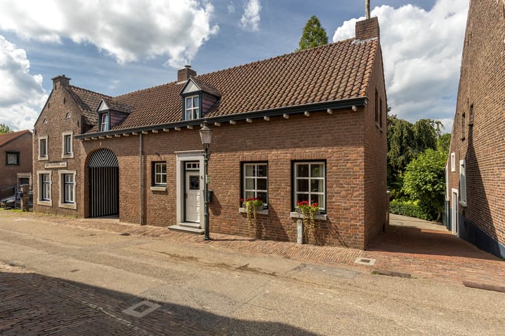 Beekstraat 4 in Urmond
