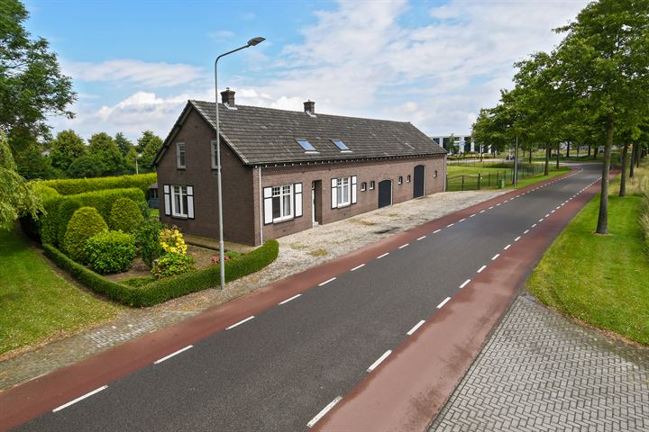 Beekstraat 87 in Panningen