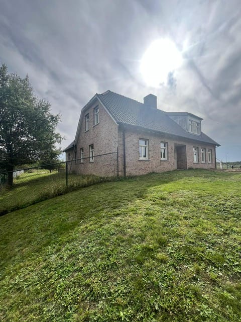 Beekweg 1 dans Belfeld photo