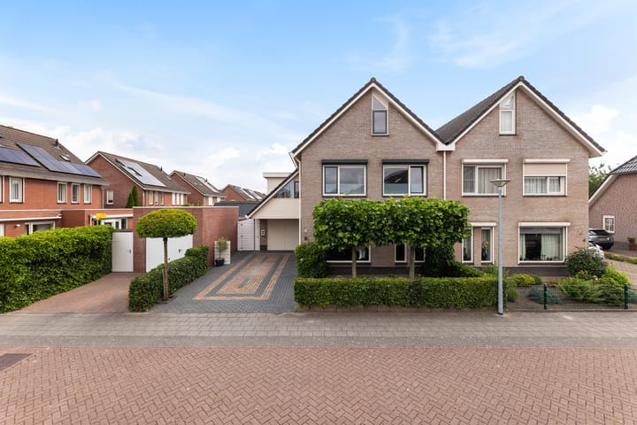 Beelhof 2 in Wezep
