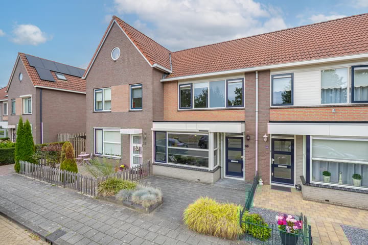 Photo of property Beemdkroon 50, Tiel