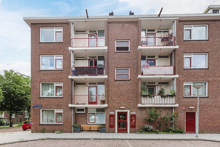 Beemsterstraat 216 in Amsterdam