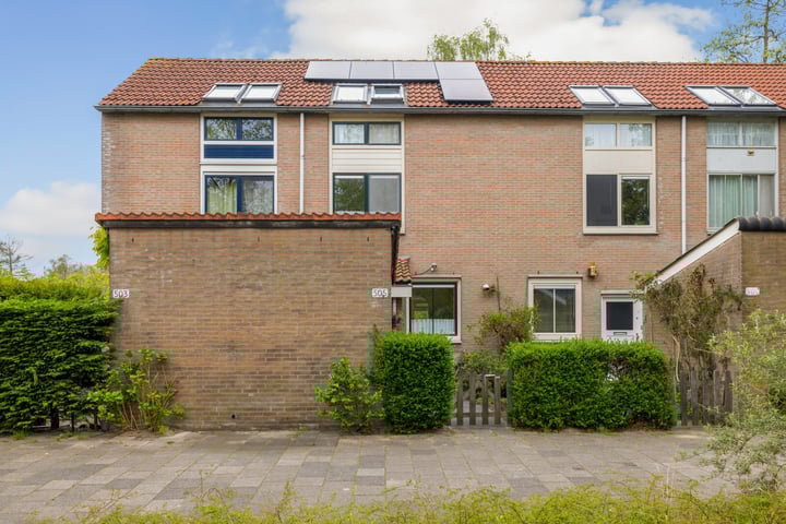 Beemsterstraat 505 in Amsterdam