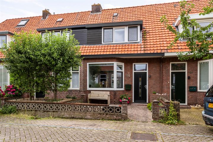 Photo of property Beetgumerstraat 58, Leeuwarden