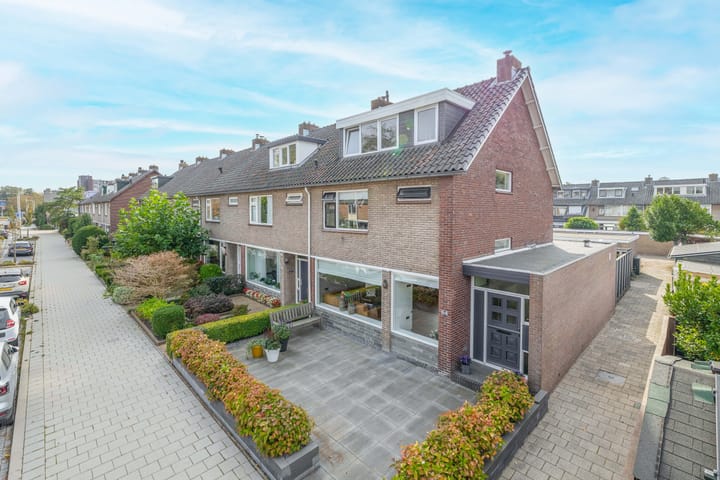 Beethovenlaan 64 in Waddinxveen