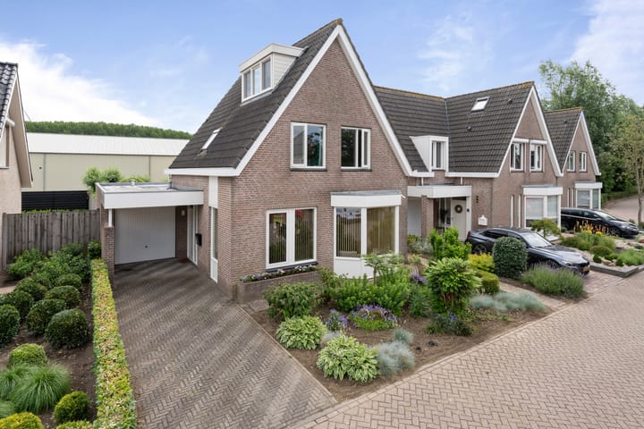 Beetwortelstraat 6 in Stampersgat