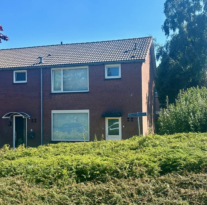 Photo of property Begoniastraat 1, Hoek
