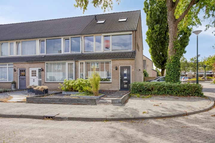 Begoniastraat 13 in Schijndel