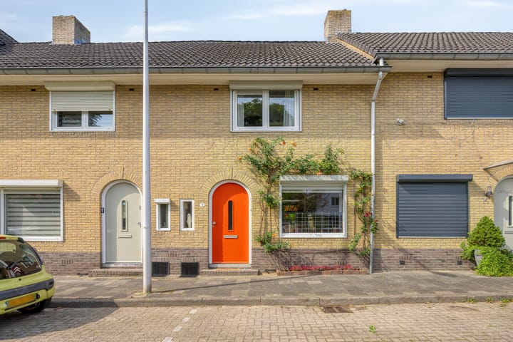 Photo of property Begoniastraat 16, Maastricht