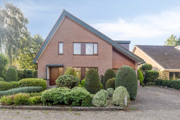 Begoniastraat 2 in Bergen op Zoom foto