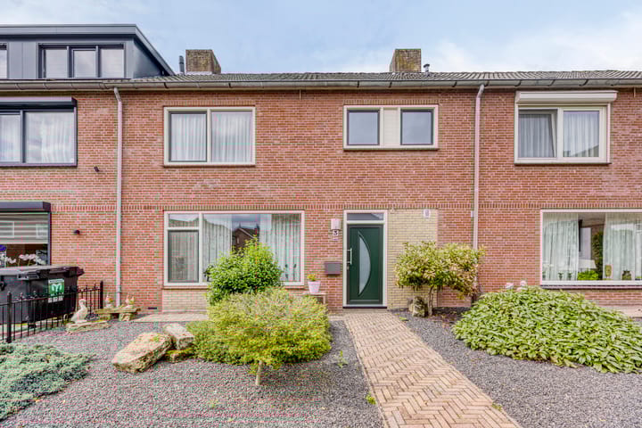 Begoniastraat 3 in Losser