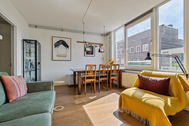 Ben Viljoenstraat 47 in Amsterdam photo