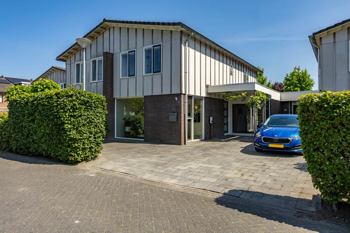 Ben Walrechtstraat 7 in Groningen