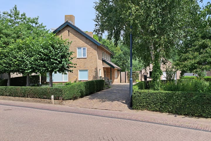 Benedenkerkstraat 80 in Waspik foto