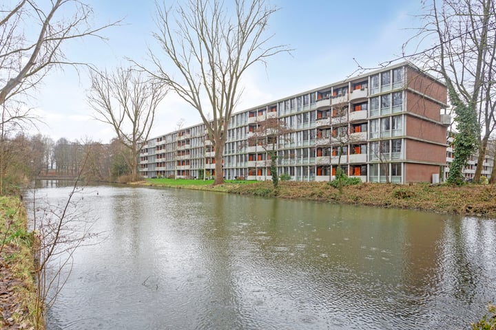 Benedenlangs 43 in Amsterdam photo