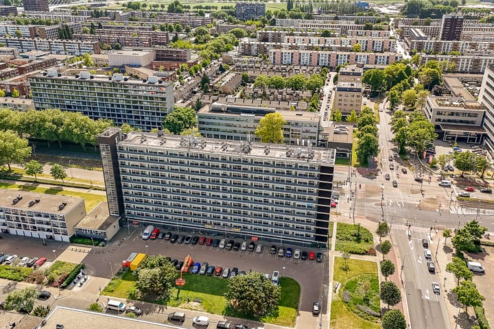 Beneluxlaan 140 in Utrecht foto
