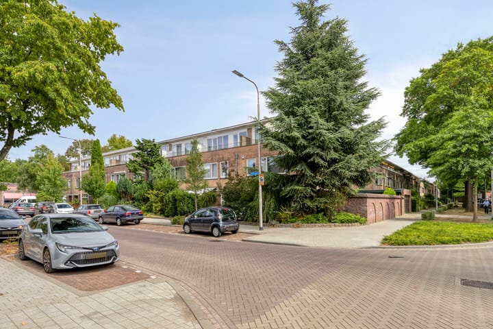 Beneluxlaan 18 in Tilburg
