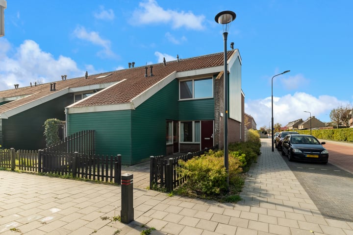 Photo of property Benesserlaan 93, Uitgeest