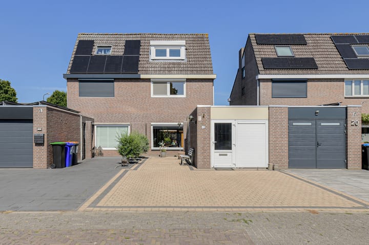 Benraatshoef 19 in Raamsdonksveer