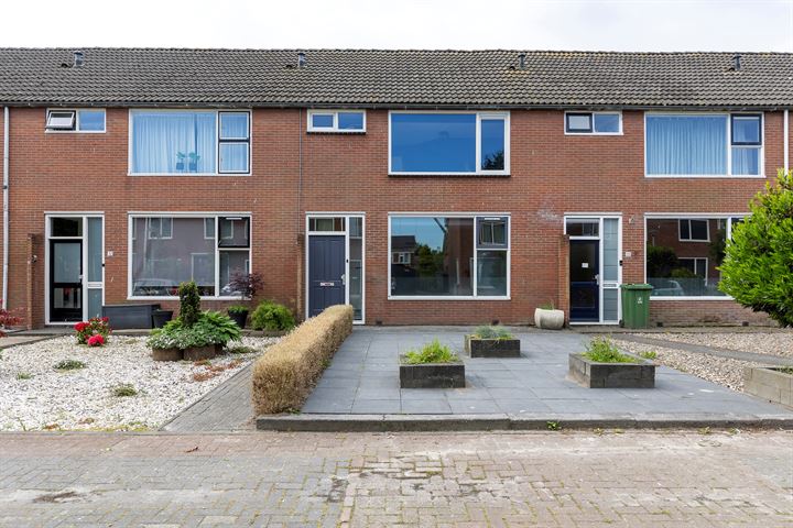 Bensmastraat 30 in Opende