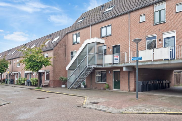 Beppy Nooijstraat 36 in Leiden