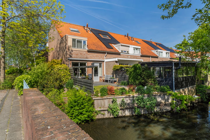 Bereklauw 55 in Naaldwijk