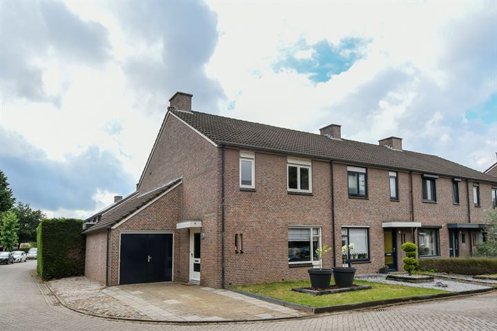 Bereklauwstraat 19 in Maasbree