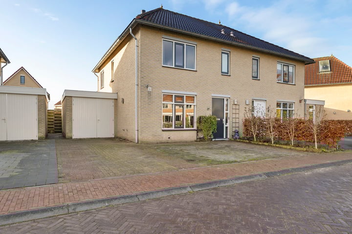 Photo of property Berend Slingenbergstraat 27, Coevorden
