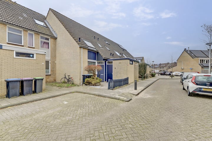 Berenkreek 8 in Spijkenisse