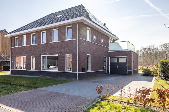 Photo of property Bergakker 55, Norg
