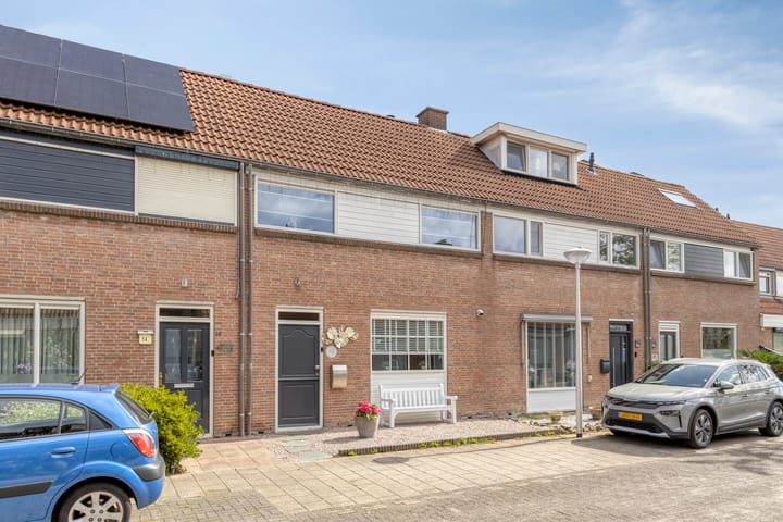 Bergeraclaan 12 in Eindhoven
