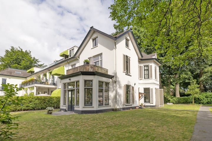 Bergweg 16 in Hilversum