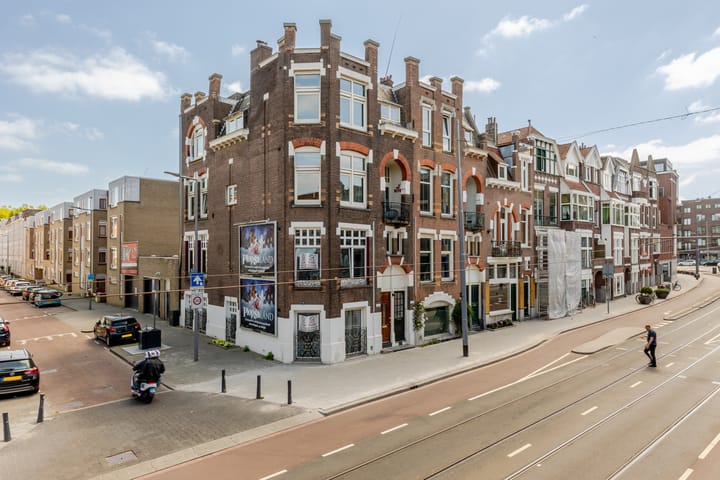 Bergweg 324B in Rotterdam foto