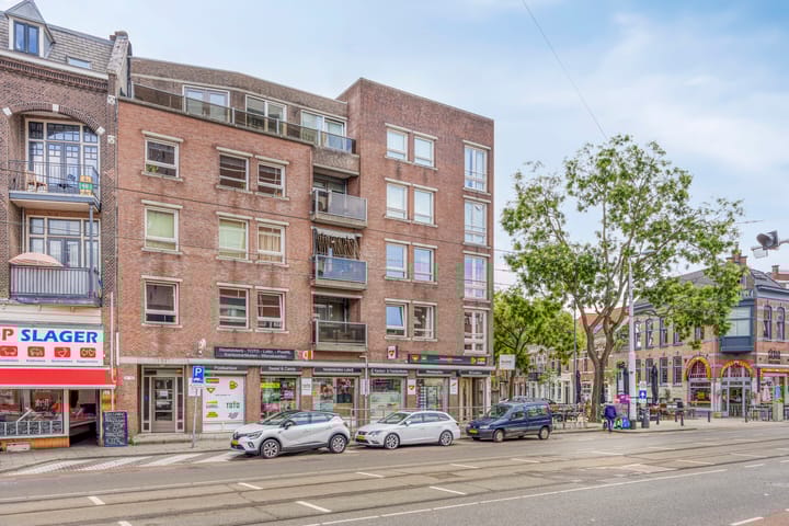 Bergweg 88F in Rotterdam