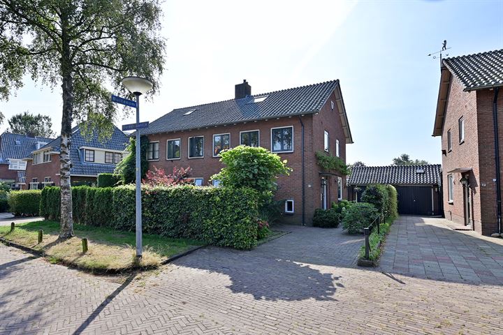 Berkenlaantje 10 in Laren