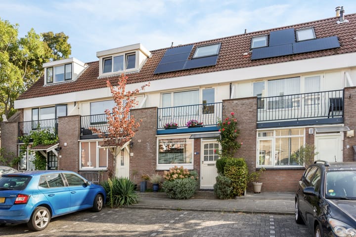 Photo of property Bernard Haitinkstraat 5, Leiderdorp