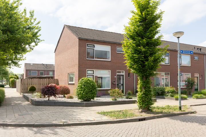 Foto van woning Bernard van Meursstraat 24, Lichtenvoorde