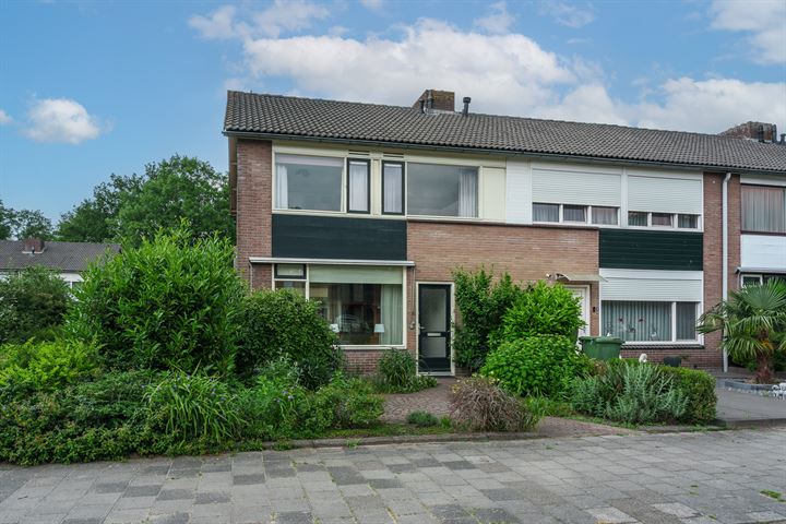 Bernard van Meursstraat 33 in Oldenzaal