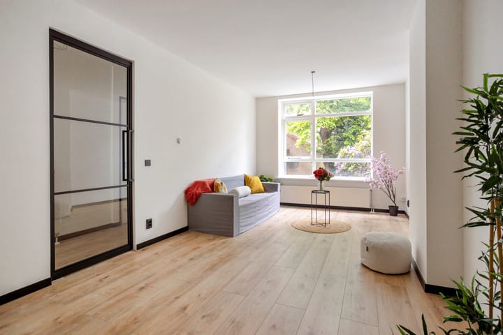 Bernardus Gewinstraat 33A in Rotterdam foto