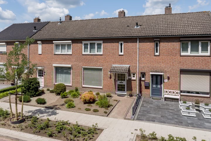 Bernhardlaan 13 in Weert