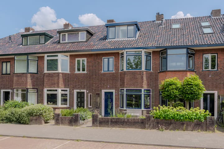 Bernhardsingel 8 in Breda