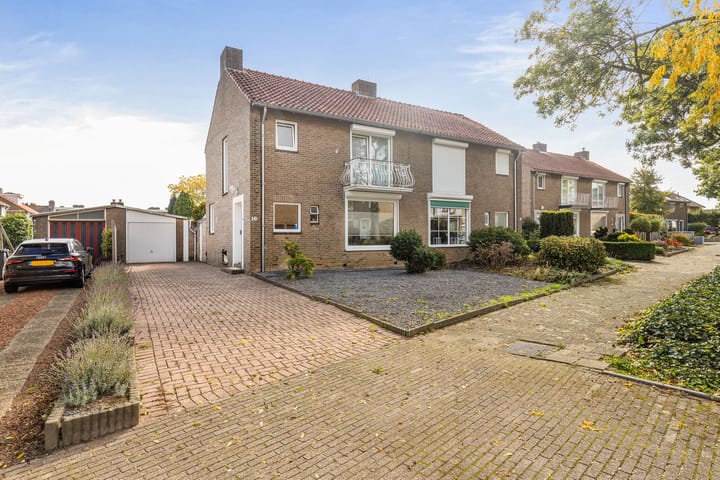 Bernhardstraat 10 in Beek