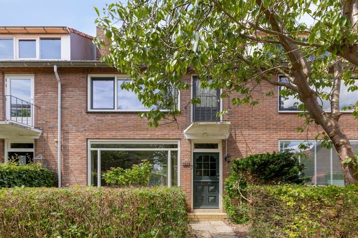 Bernhardstraat 14 in Rhoon
