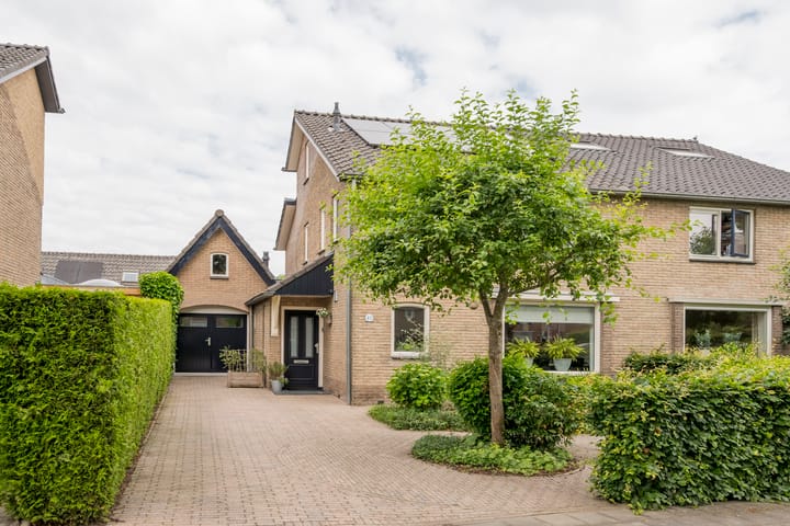 Bernhardstraat 42 in Nijkerk