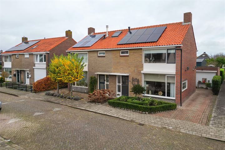 Bernhardstraat 7 in Melissant