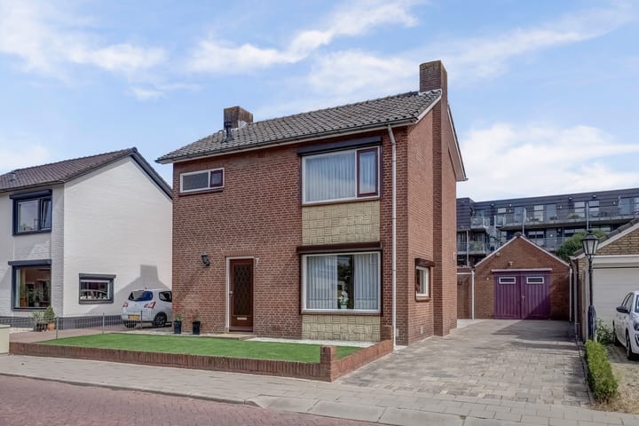 Bernhardstraat 7 in Beuningen Gld